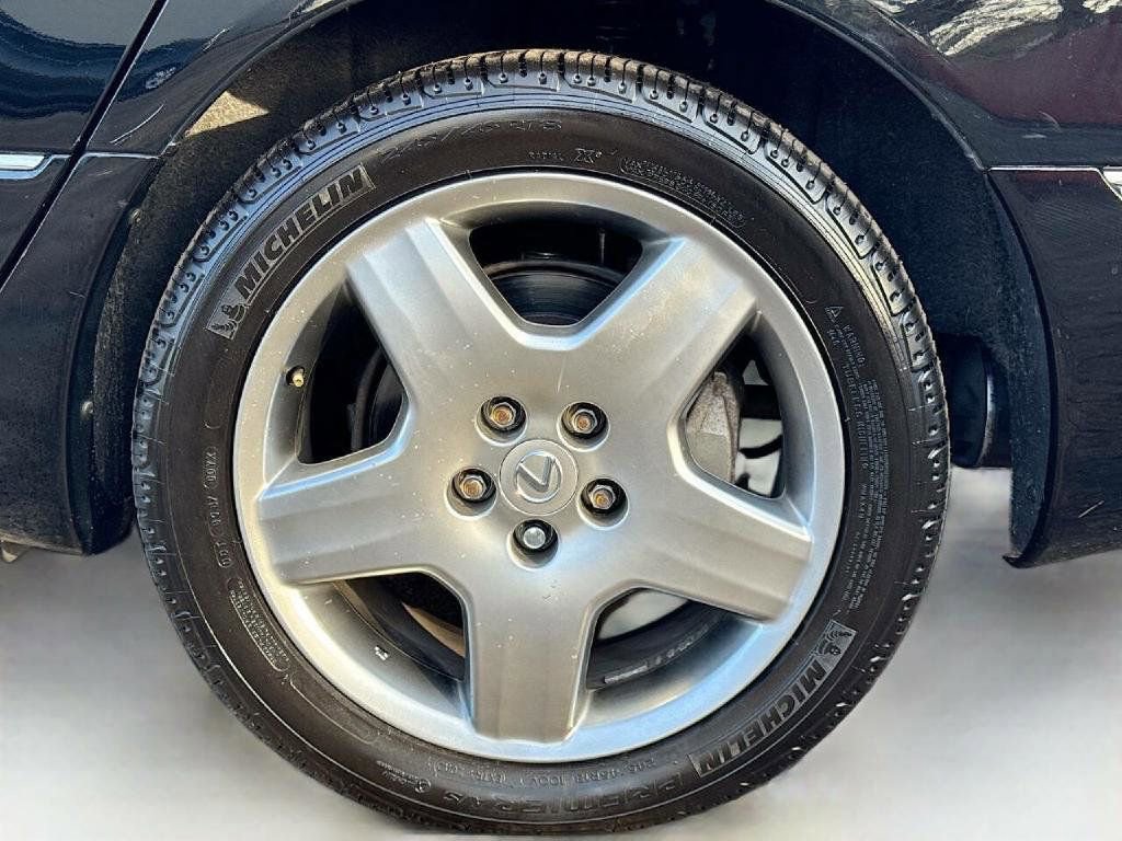 Used 2004 Lexus LS 430 image 9