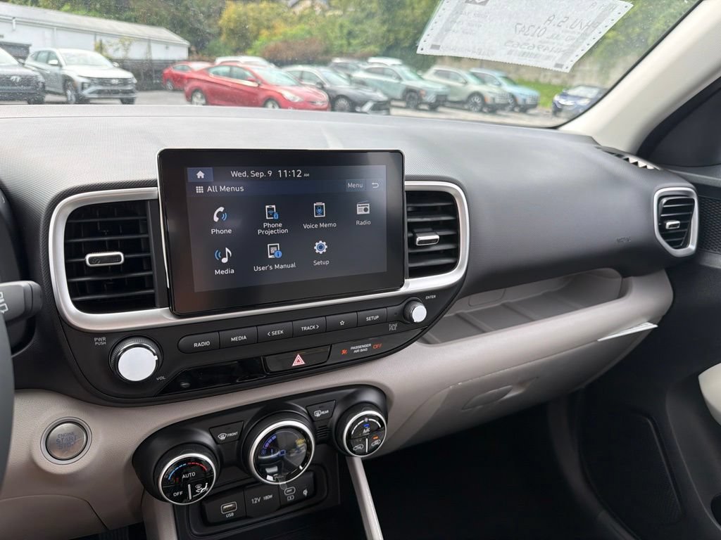 New 2026 Hyundai Venue SEL FWD image 21