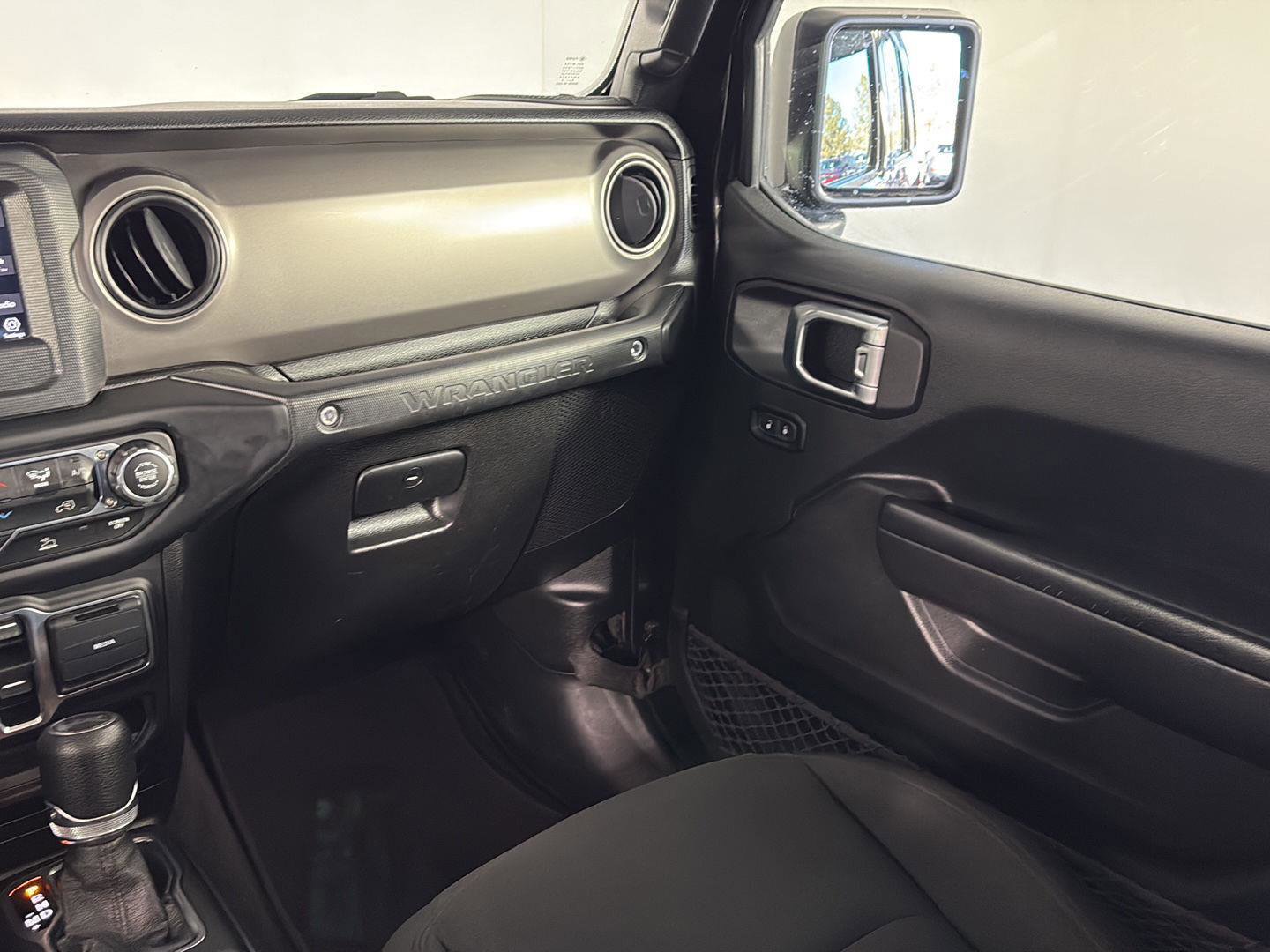 Used 2021 Jeep Wrangler Unlimited Sport image 19