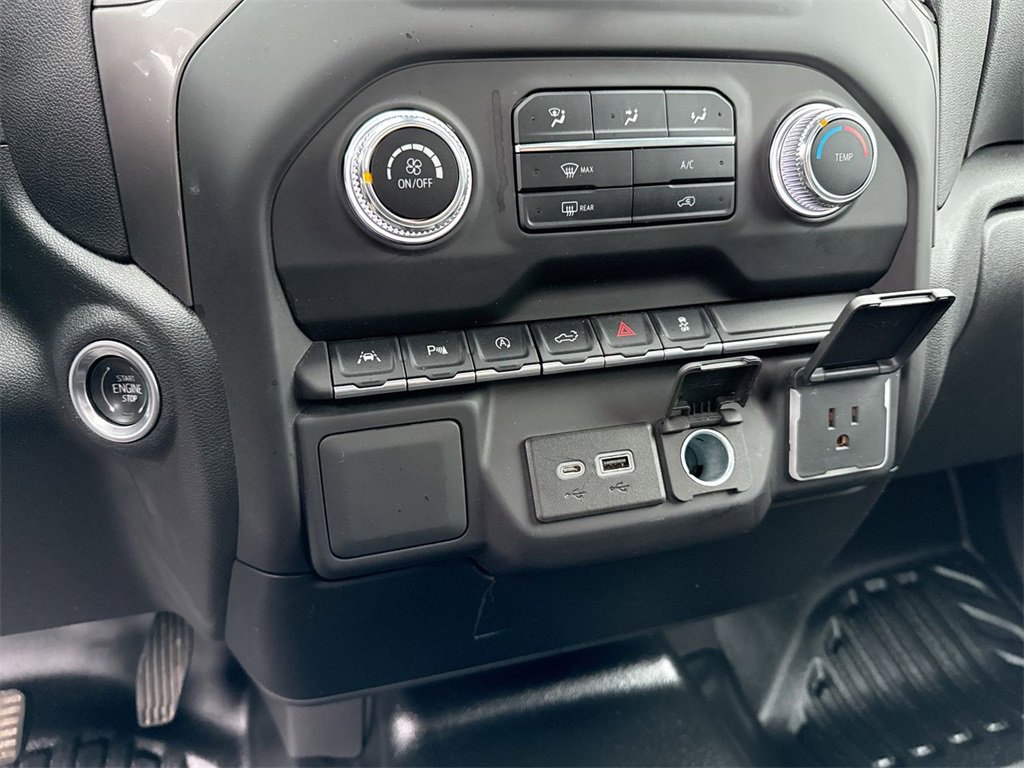 Used 2022 GMC Sierra 1500 Pro w/ Pro Value Package image 14