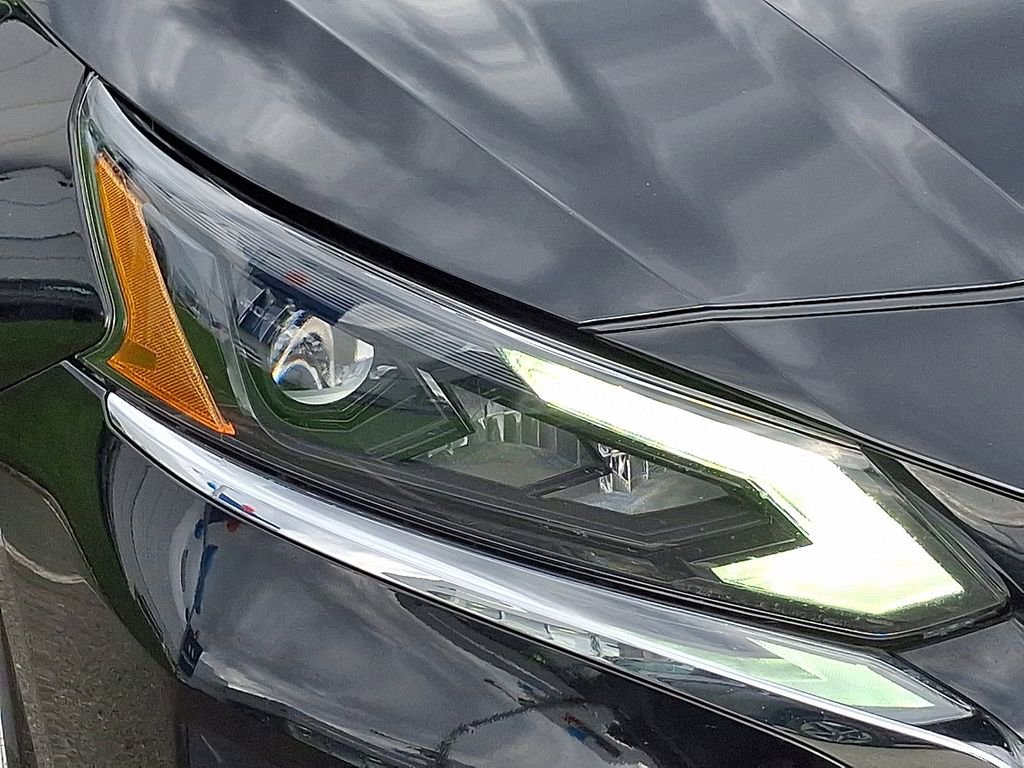 Used 2025 Nissan Altima 2.5 S image 10