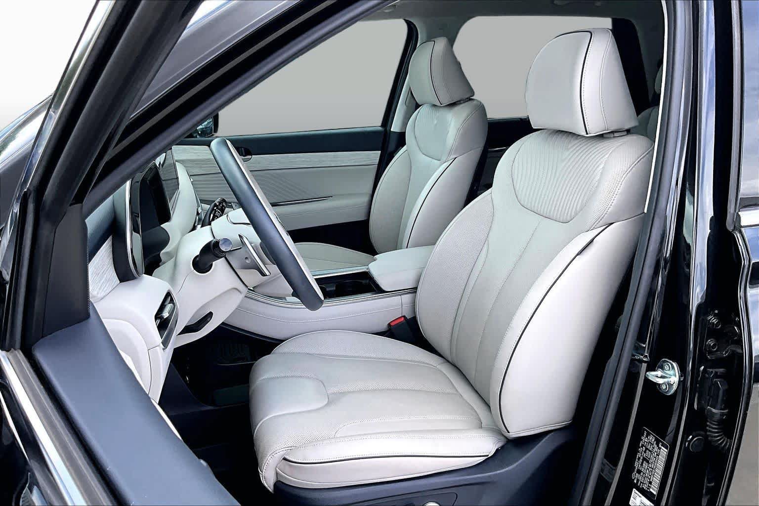 Used 2024 Hyundai Palisade Calligraphy FWD image 8