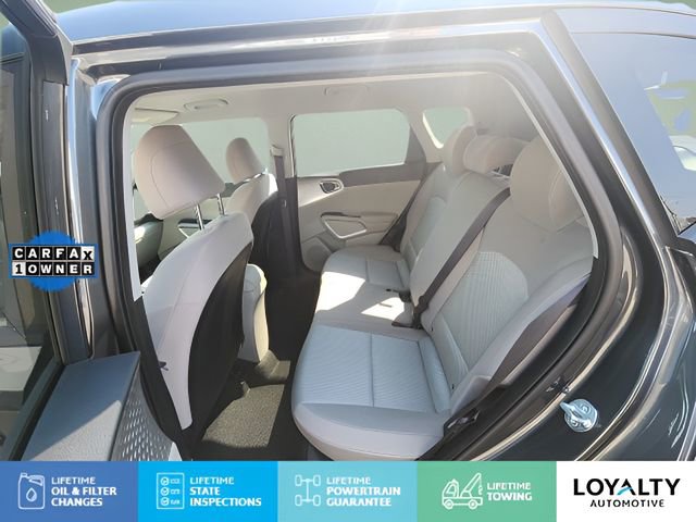 Used 2025 Kia Soul LX image 10