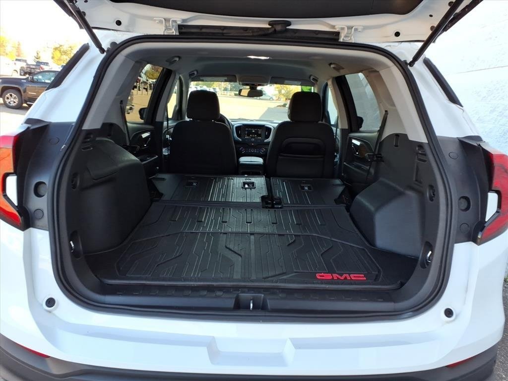Used 2019 GMC Terrain SLE w/ Driver Convenience Package image 9