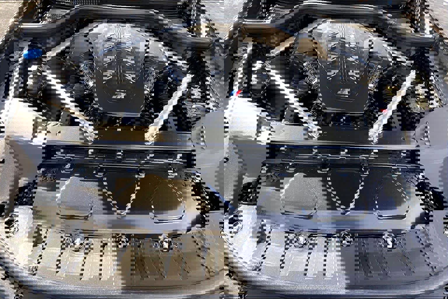 Used 2025 BMW X7 M60i image 13