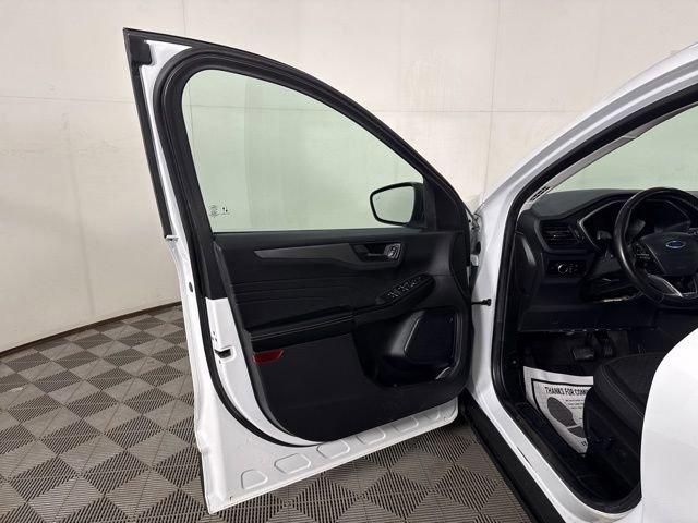 Used 2023 Ford Escape Active image 13