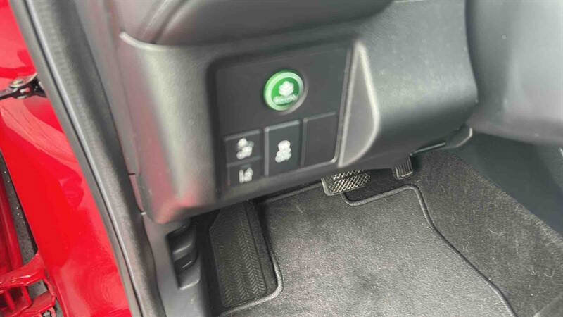 Used 2020 Honda HR-V EX image 16