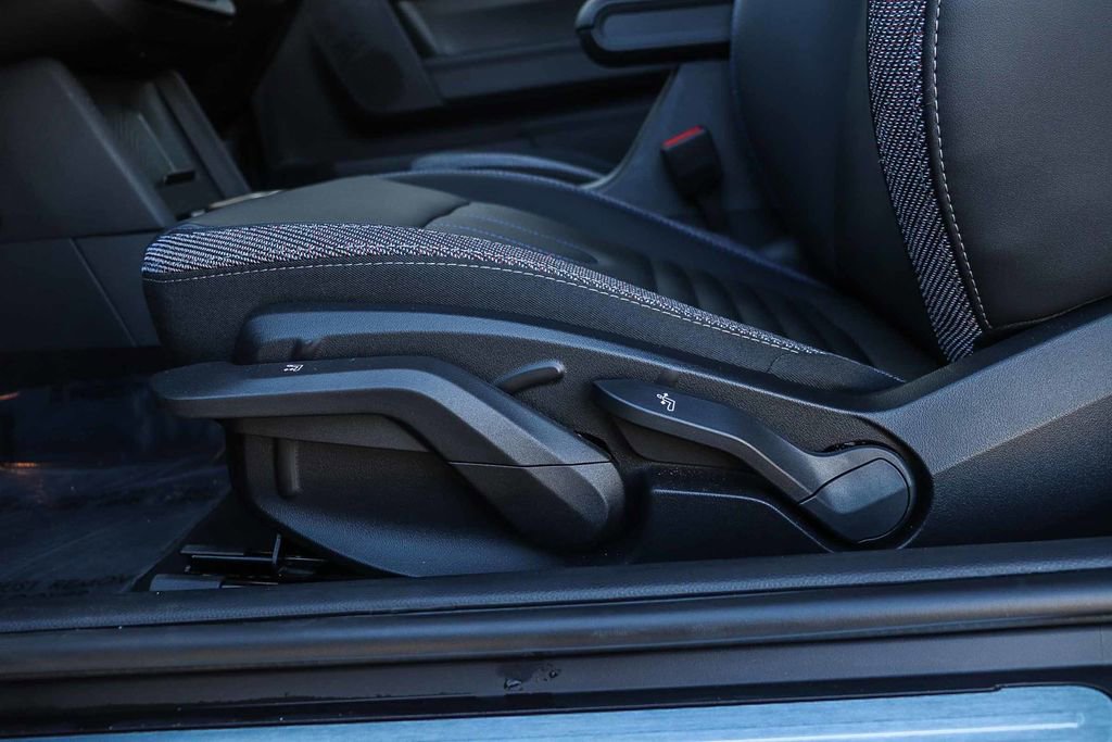 Used 2025 MINI Cooper S image 21