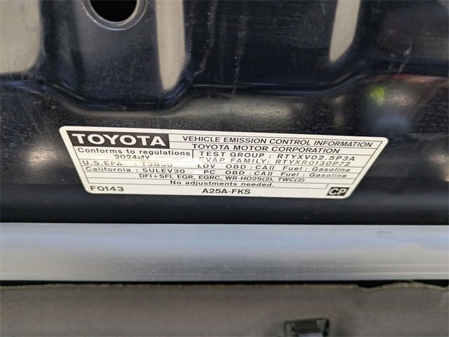 Used 2024 Toyota Camry SE image 23