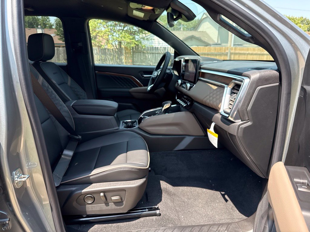 New 2026 GMC Canyon Denali AWD/4WD image 20