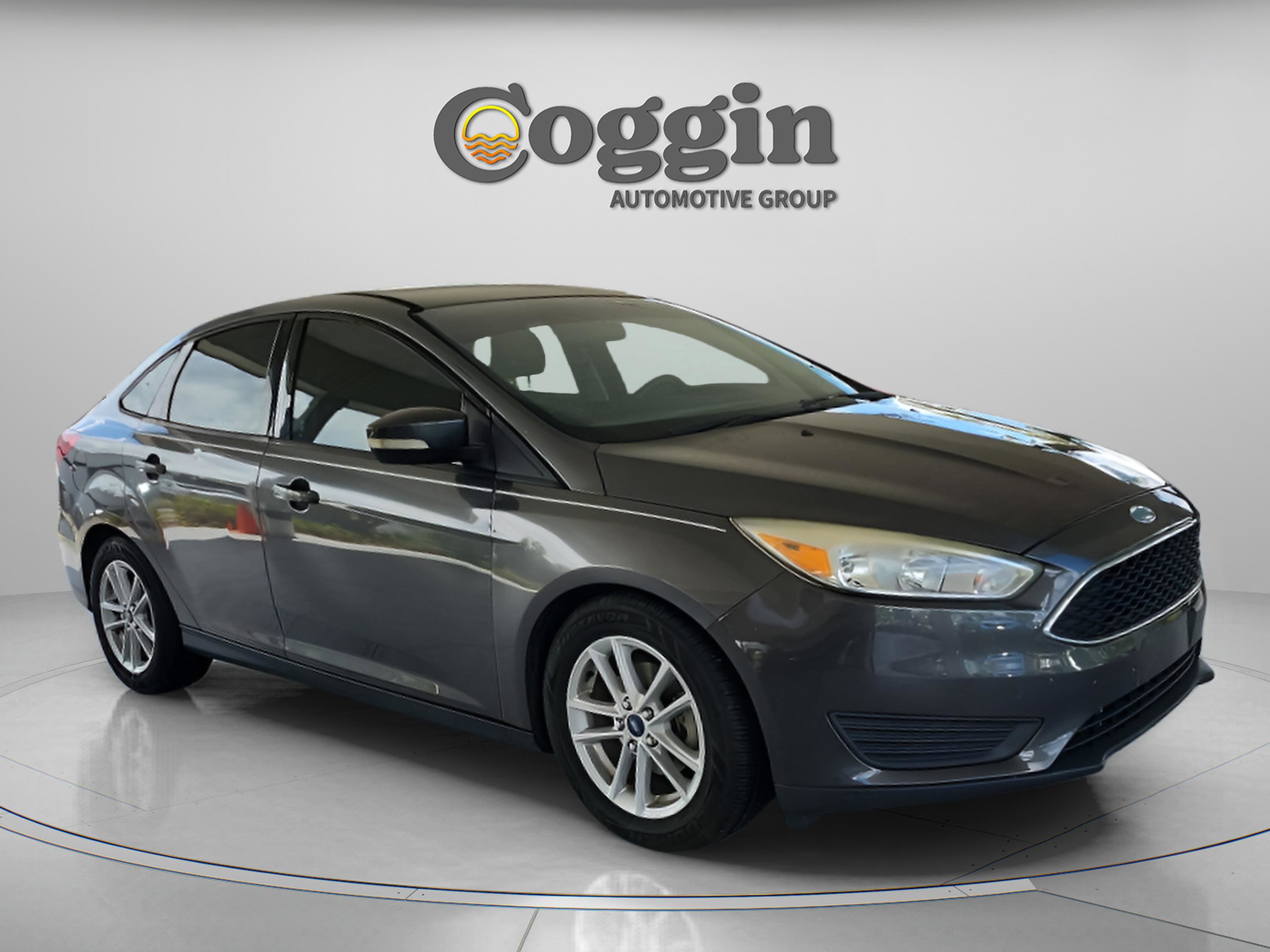 Used 2017 Ford Focus SE FWD image 7