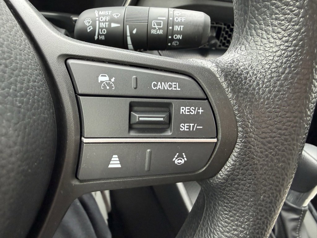 Used 2023 Honda CR-V EX image 18