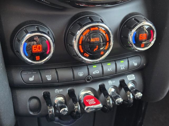 Used 2024 MINI Cooper S w/ Signature Upholstery Package FWD image 18