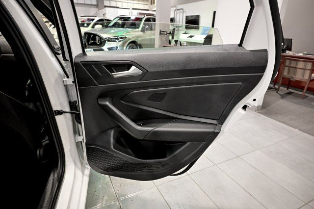 Used 2024 Volkswagen Jetta Sport image 23