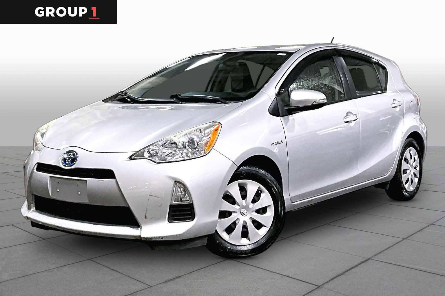 Used 2014 Toyota Prius C One FWD image 1