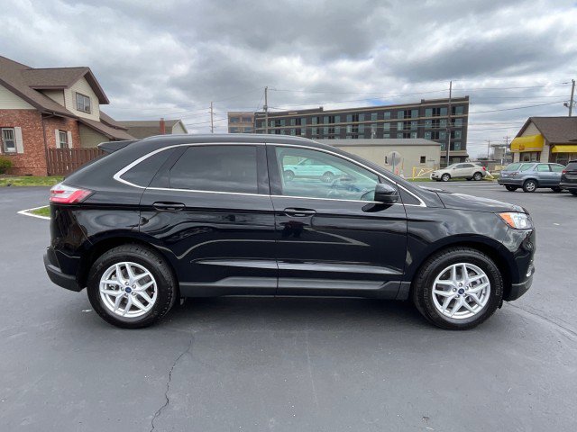 Used 2022 Ford Edge SEL w/ Convenience Package image 8