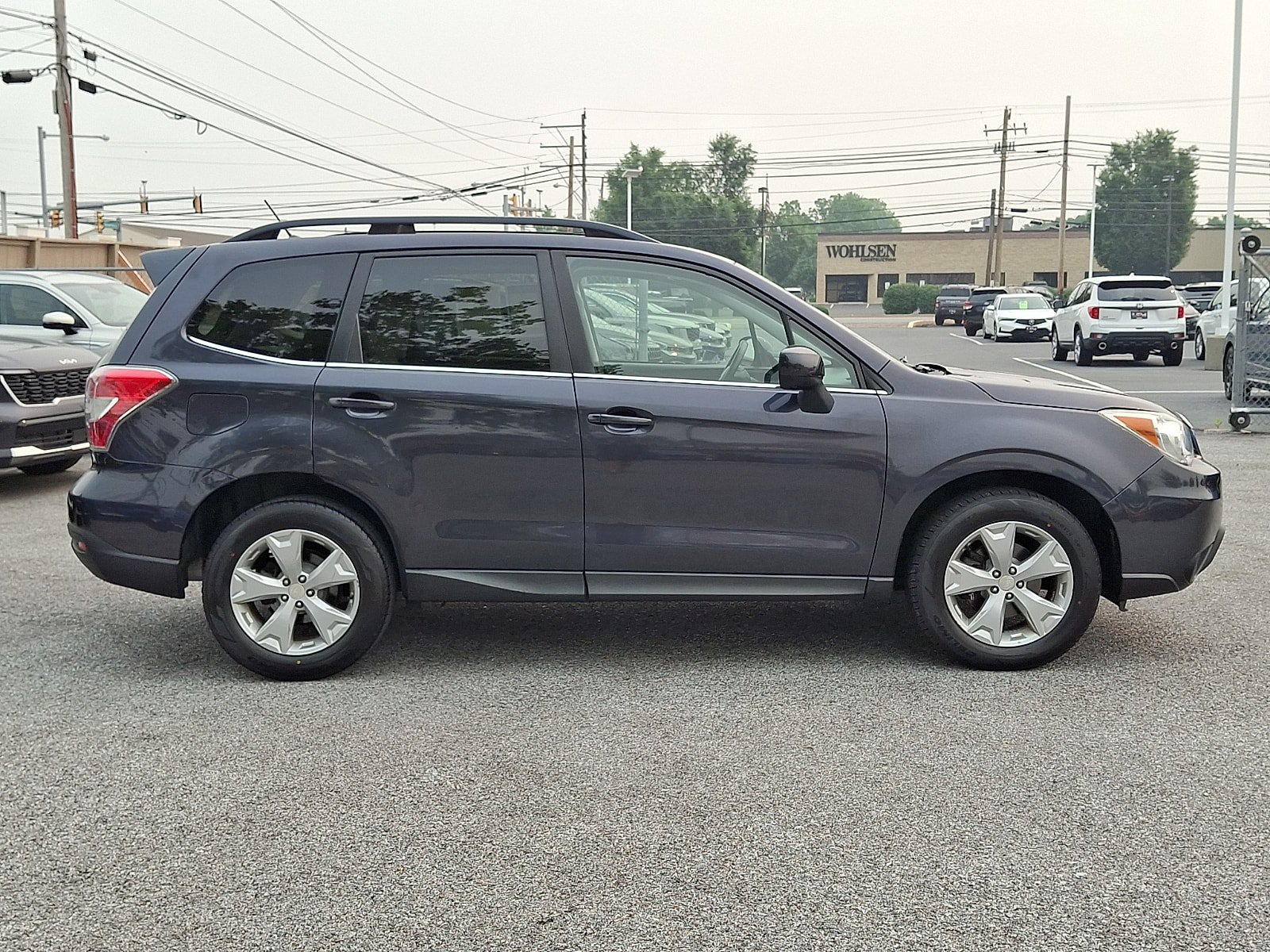 Used 2015 Subaru Forester 2.5i Limited AWD/4WD image 4