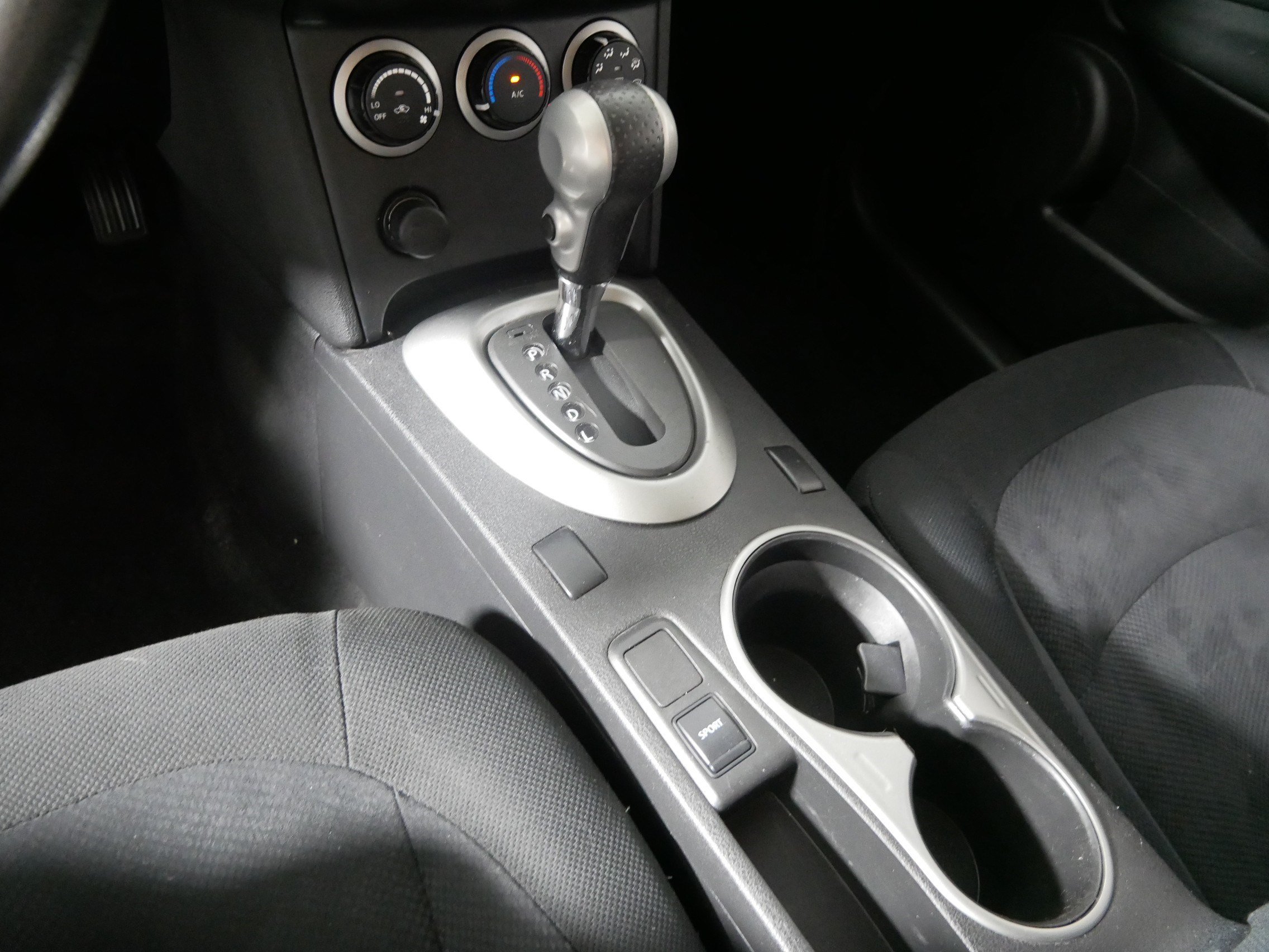 Used 2013 Nissan Rogue S w/ Special Edition Pkg AWD/4WD image 24