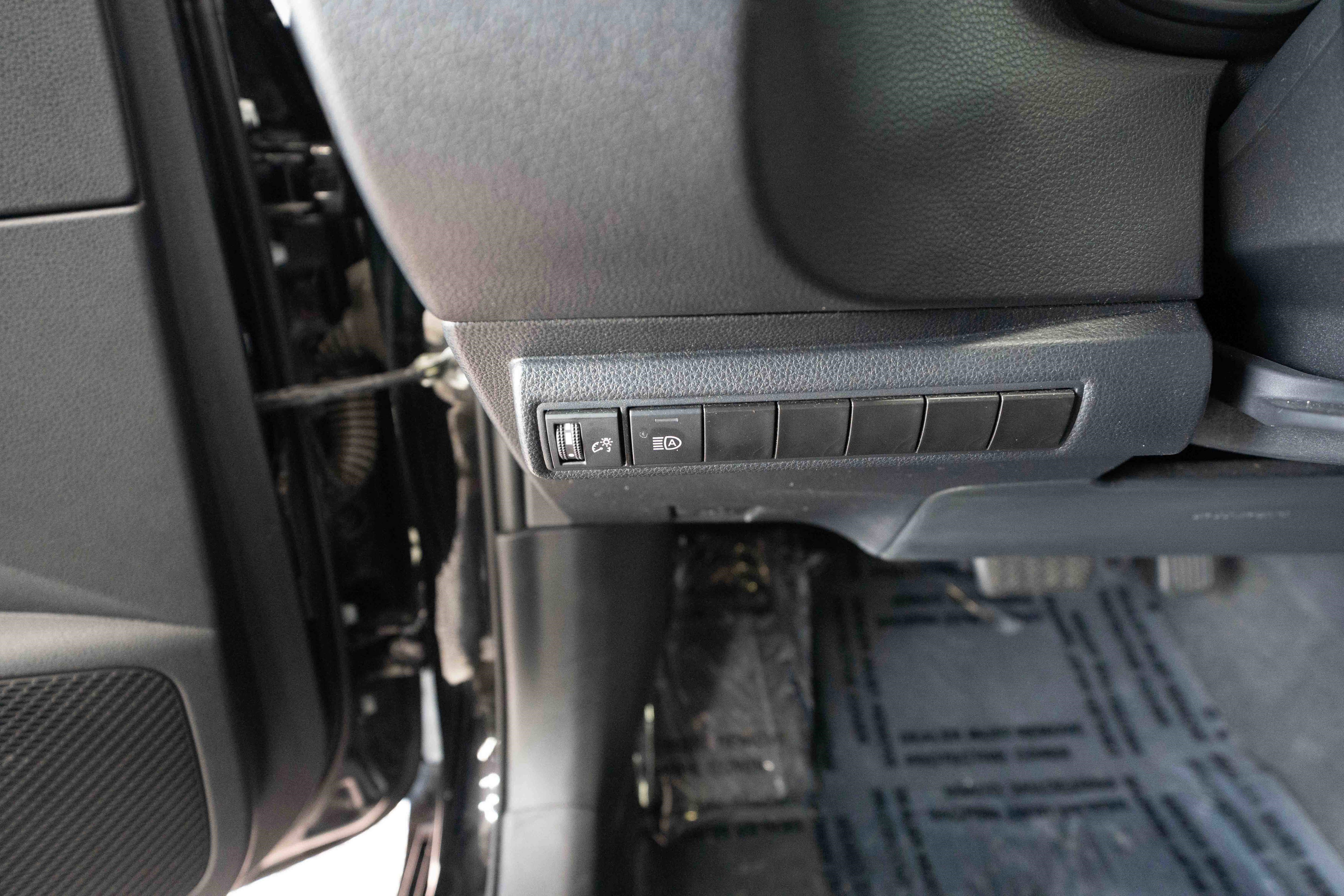 Certified 2024 Toyota Corolla LE image 12