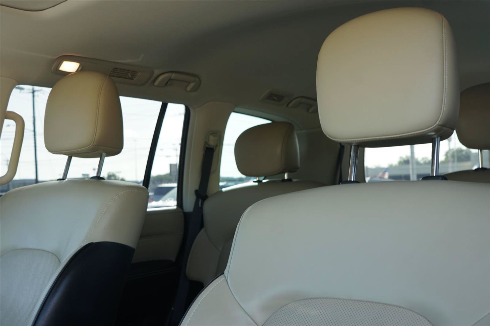 Used 2023 INFINITI QX80 Premium Select w/ Cargo Package AWD/4WD image 11