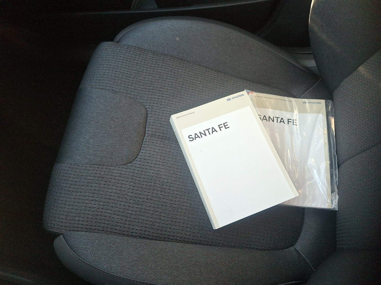 Certified 2023 Hyundai Santa Fe SEL AWD/4WD image 28