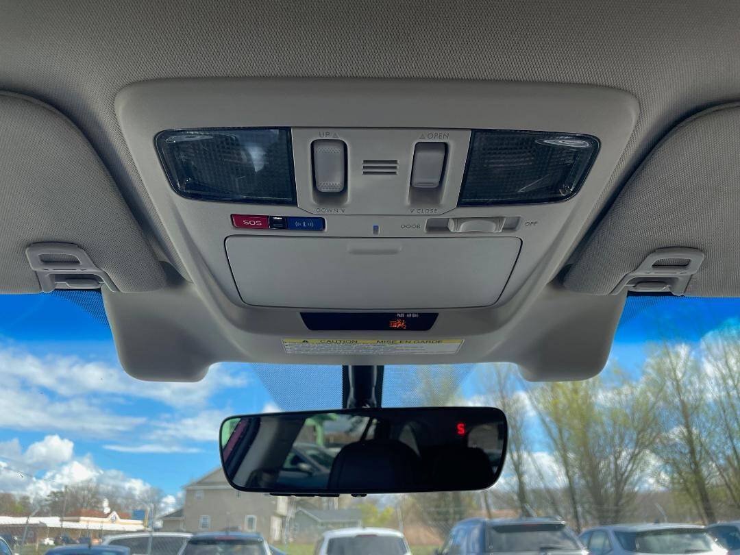 Used 2019 Subaru Outback 3.6R Limited AWD/4WD image 22