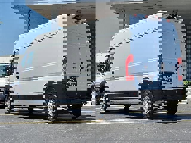 Used 2023 RAM ProMaster 2500 image 2