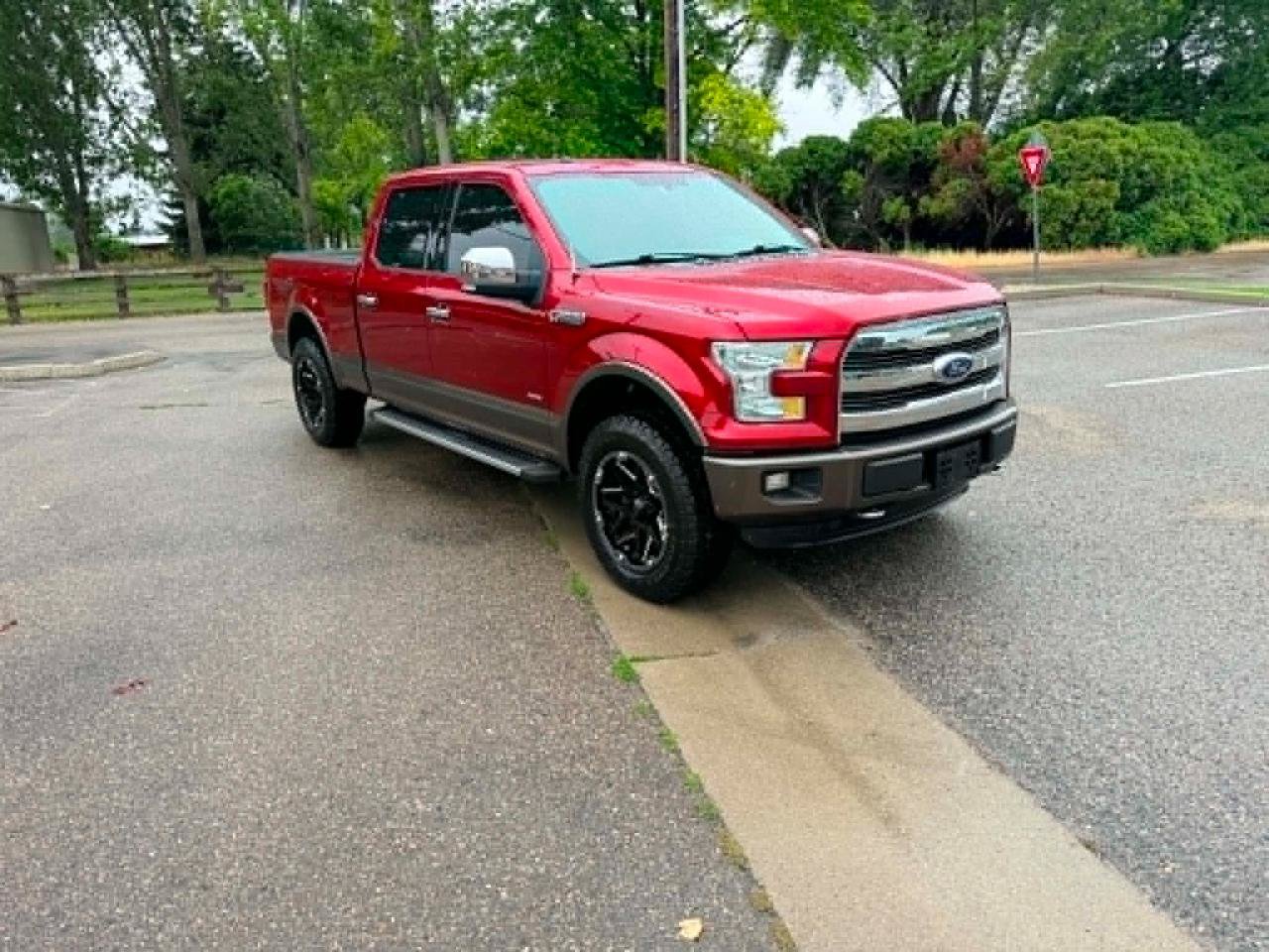 Used 2016 Ford F150 Lariat AWD/4WD image 7