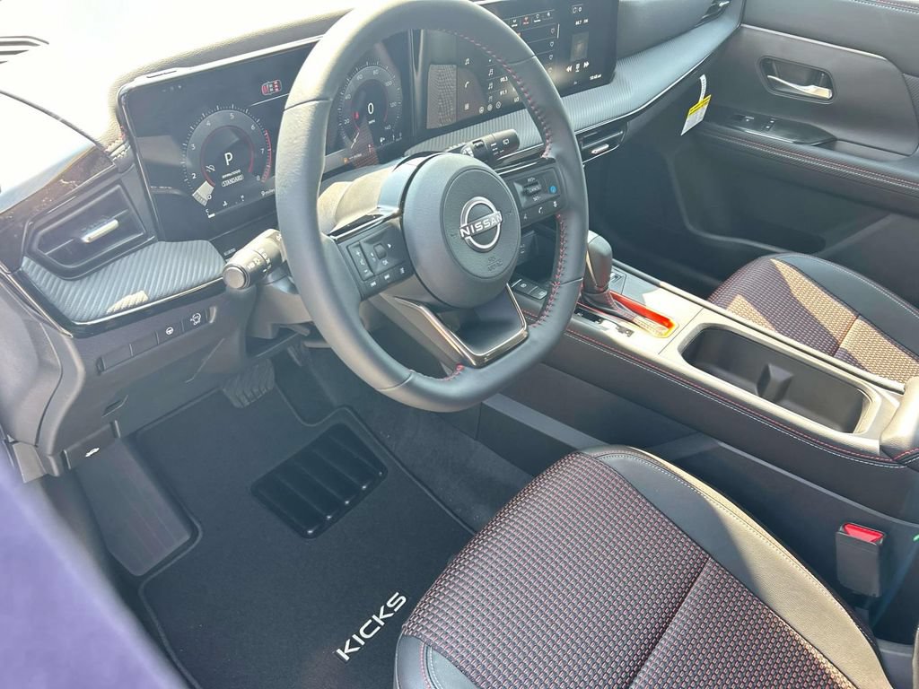 New 2026 Nissan Kicks SR FWD image 12