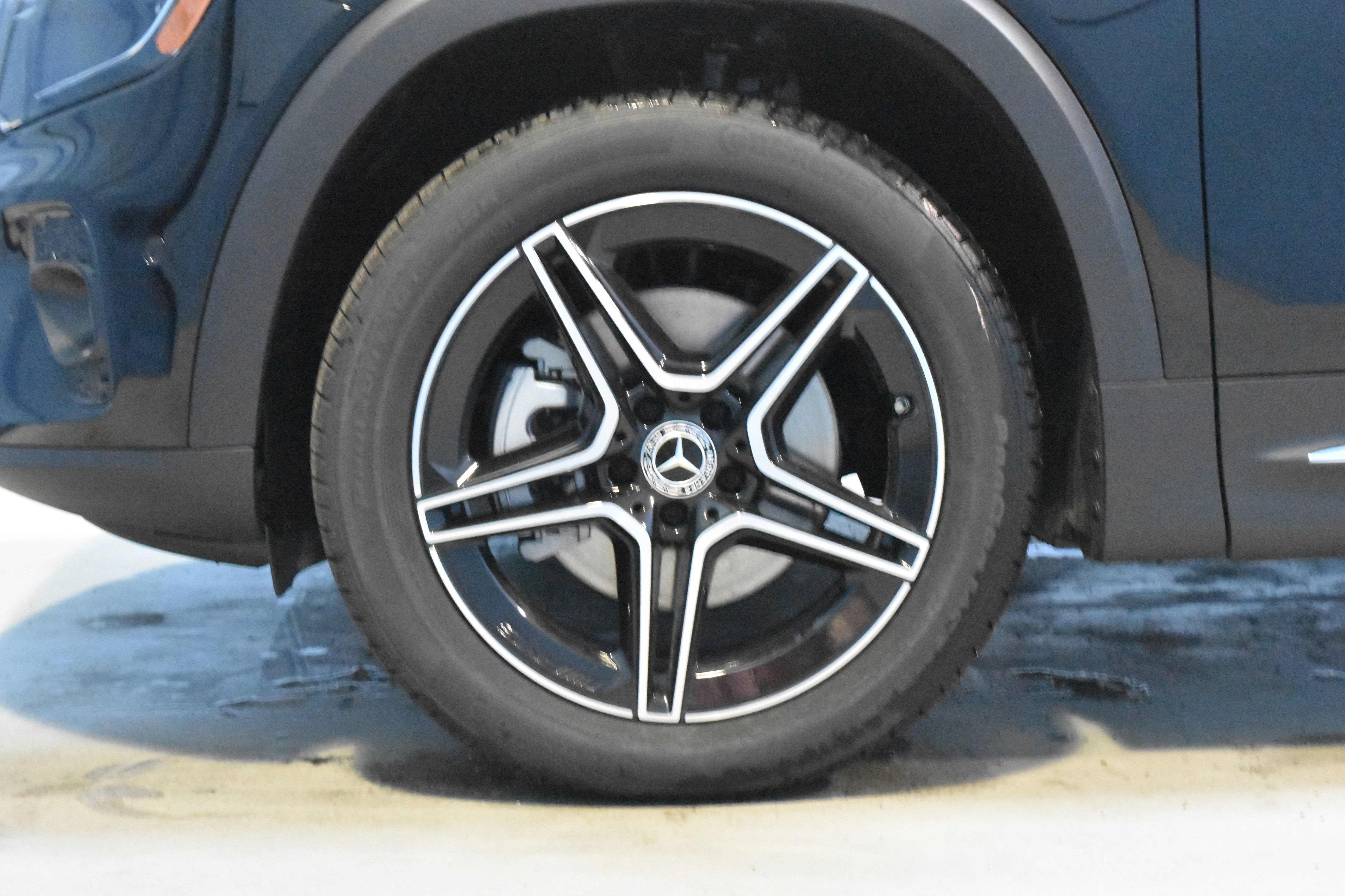 New 2026 Mercedes-Benz GLB 250 4MATIC image 21