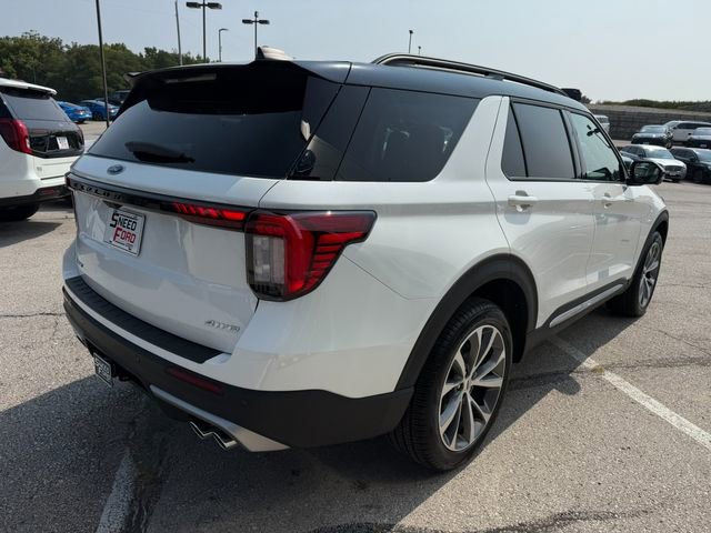 Used 2025 Ford Explorer Platinum w/ Ultimate Package image 7