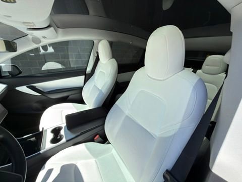 Used 2020 Tesla Model Y Long Range AWD/4WD image 19