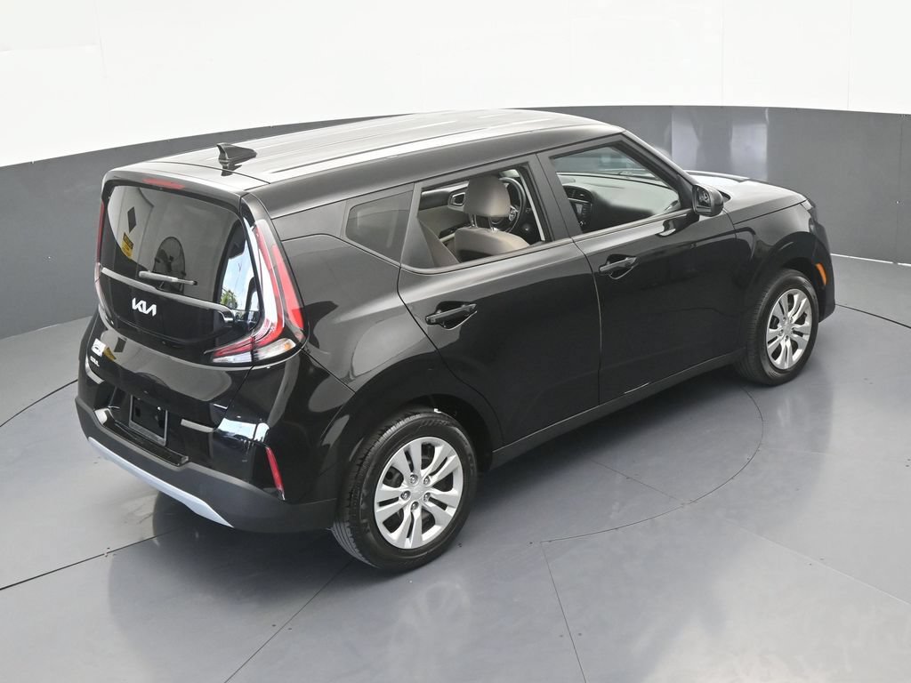 Used 2023 Kia Soul LX FWD image 39