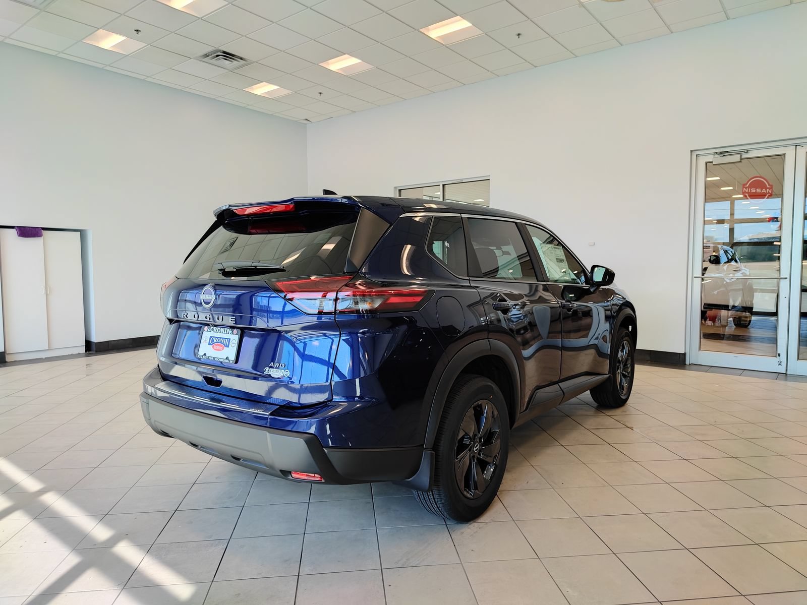 New 2026 Nissan Rogue SV AWD/4WD image 2