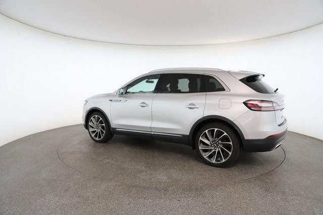 Used 2019 Lincoln Nautilus Reserve w/ Driver Assistance Package image 9
