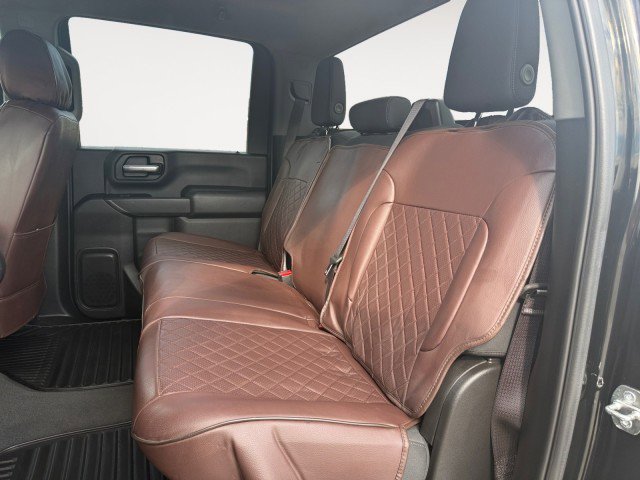 Used 2024 Chevrolet Silverado 2500 Custom w/ Custom Value Package image 12