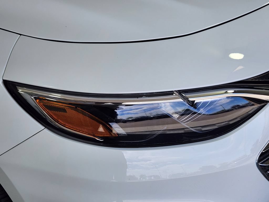 Used 2025 Chevrolet Malibu LT FWD image 10