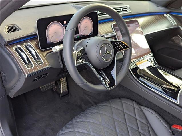 New 2025 Mercedes-Benz S 580 4MATIC Sedan image 3