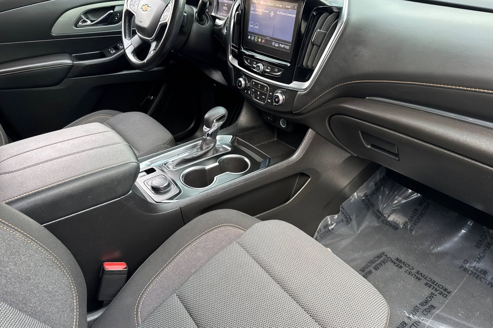 Used 2021 Chevrolet Traverse LT image 31