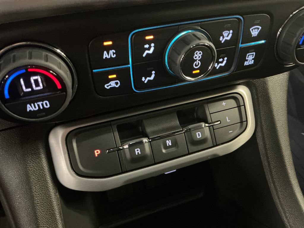 Used 2023 GMC Acadia SLE w/ Driver Convenience Package AWD/4WD image 24