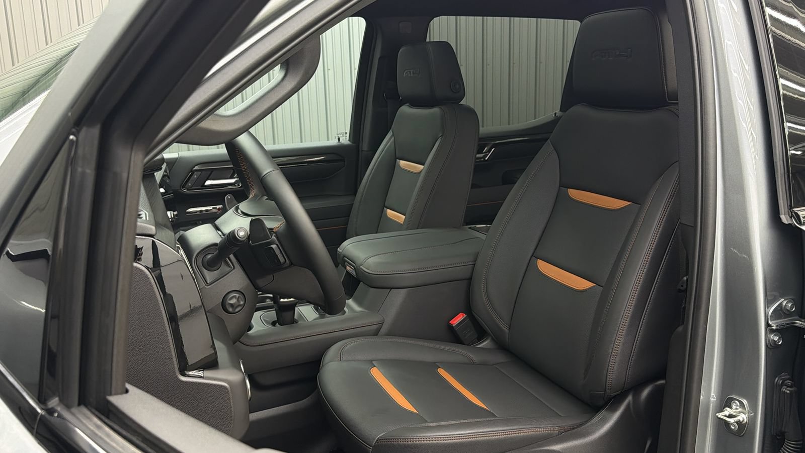 Used 2026 GMC Sierra 1500 AT4 w/ Technology Package AWD/4WD image 34