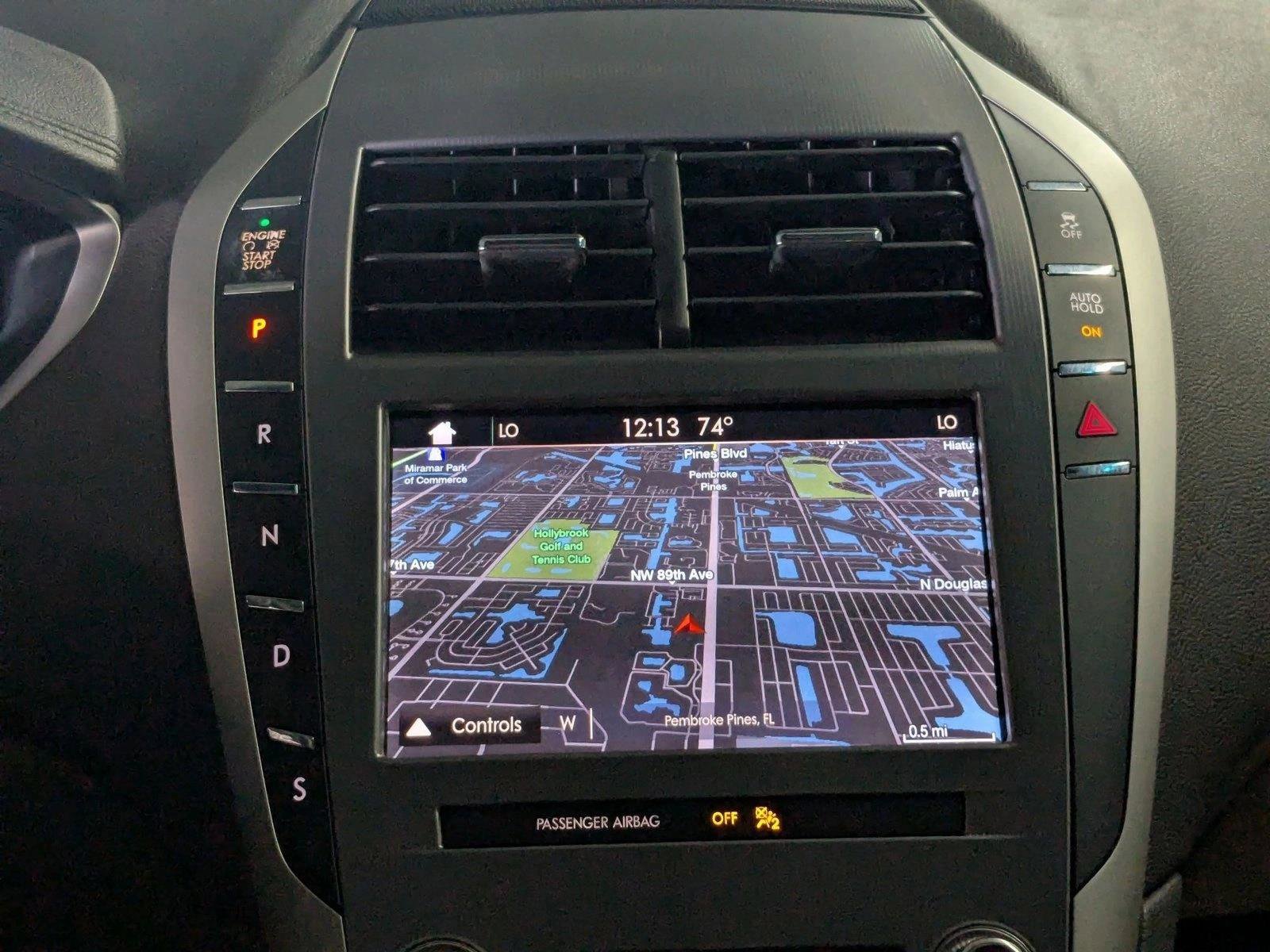 Used 2019 Lincoln MKZ Reserve FWD image 13