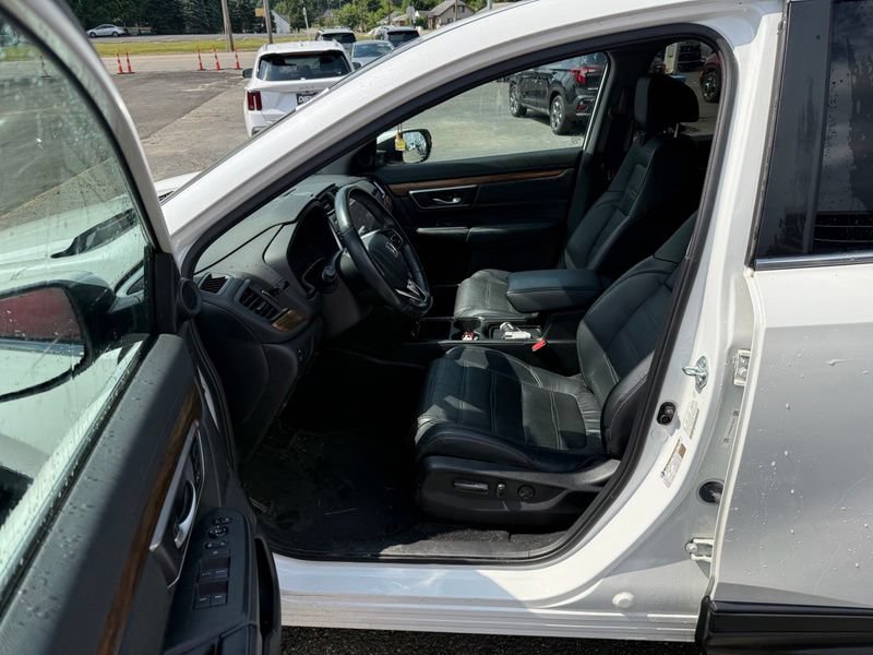 Used 2021 Honda CR-V EX-L image 9