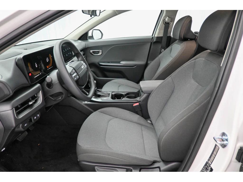 New 2025 Kia K4 image 16