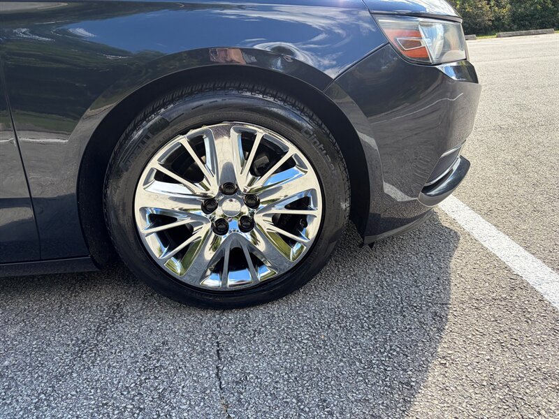 Used 2014 Chevrolet Impala LS FWD image 25