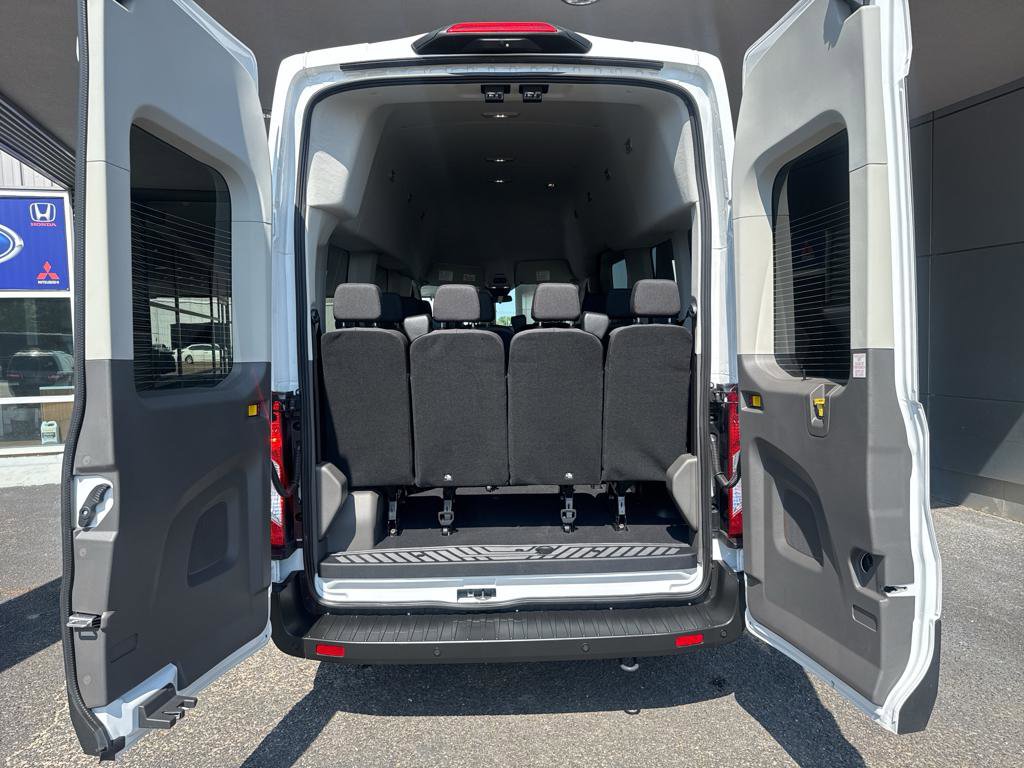 Used 2024 Ford Transit 350 XLT image 12