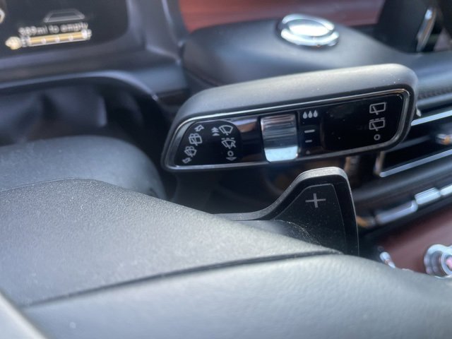 Used 2021 Lincoln Aviator Reserve w/ Equipment Group 201A image 31