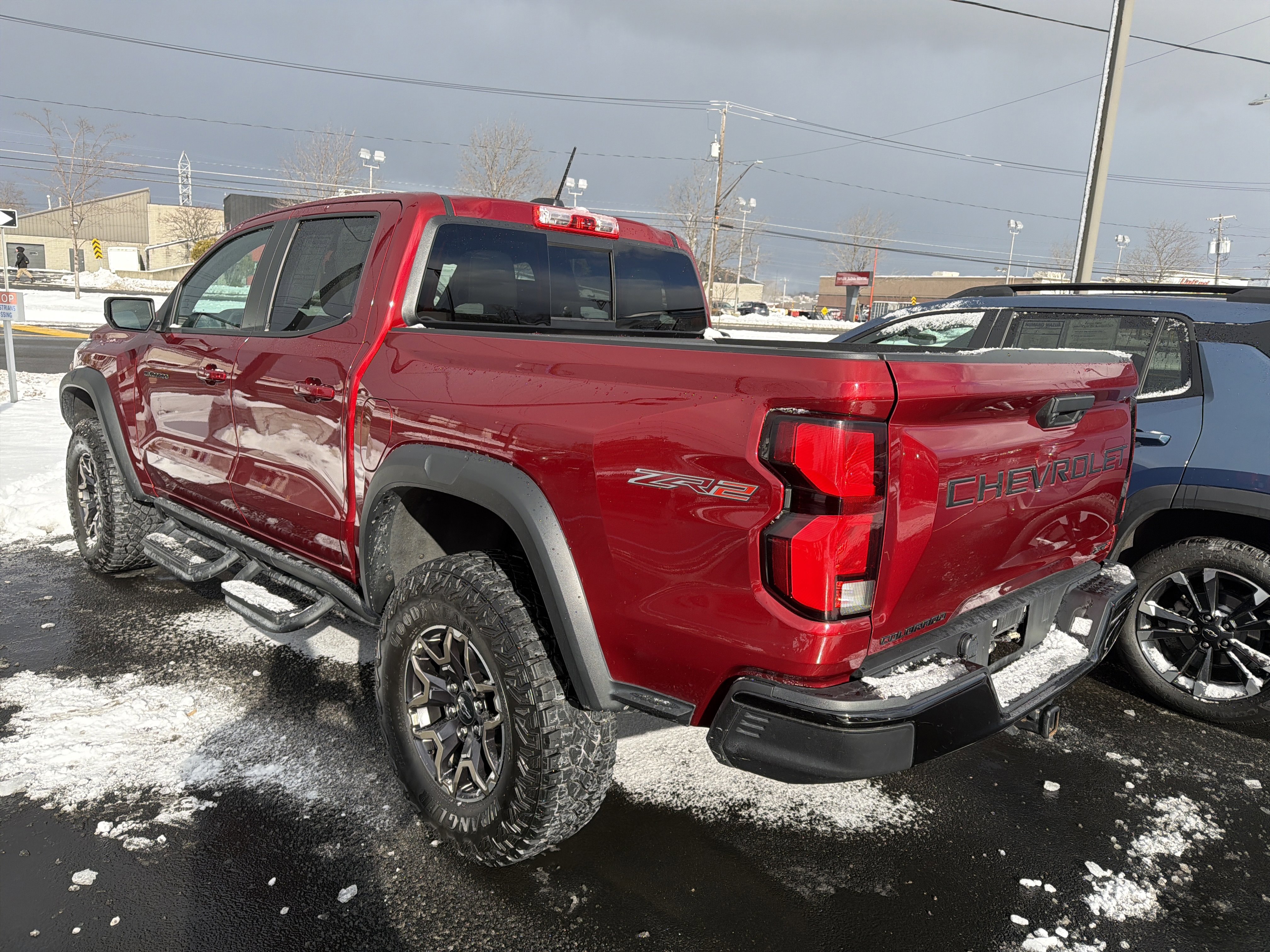 Used 2024 Chevrolet Colorado ZR2 image 5