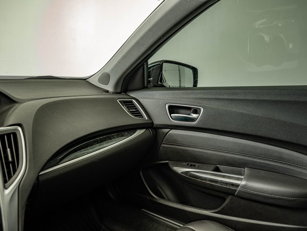 Used 2018 Acura TLX V6 image 27