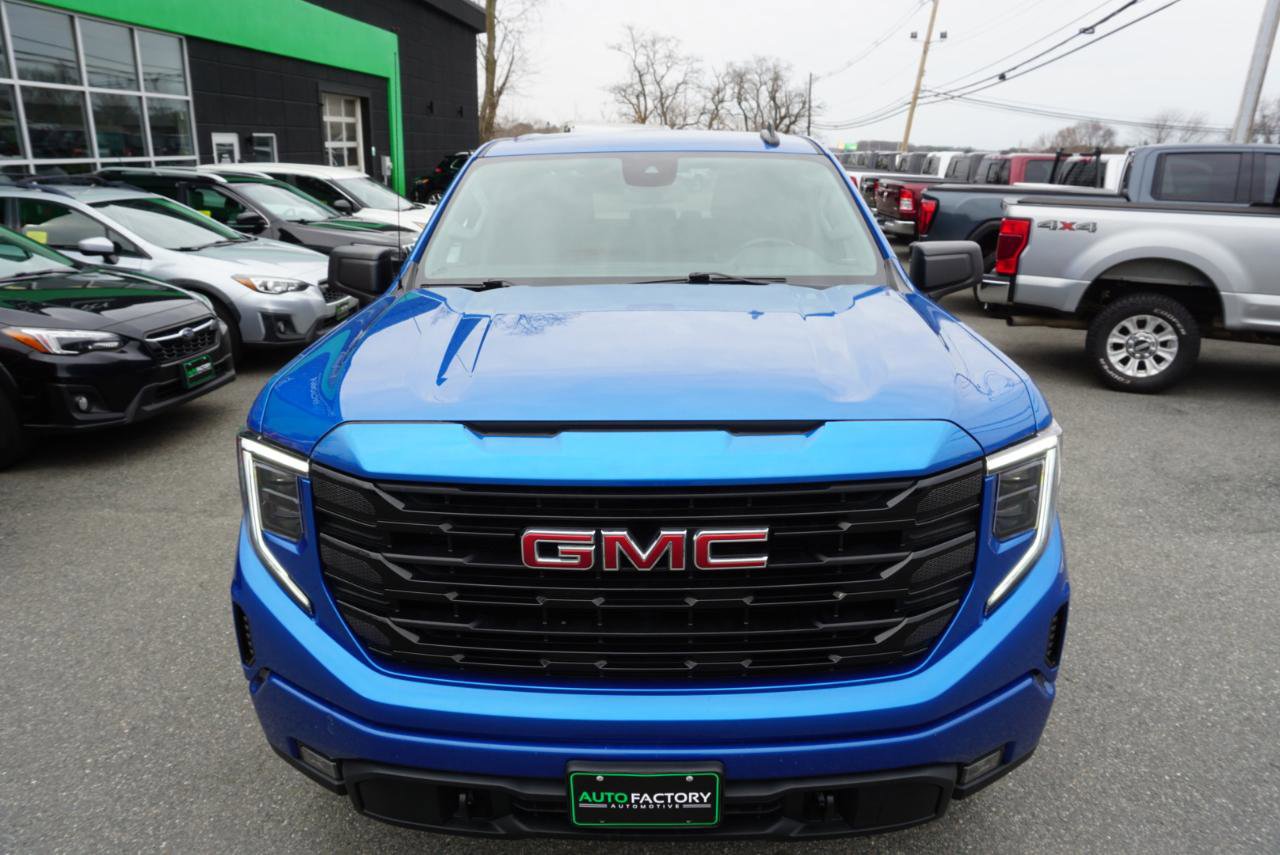 Used 2023 GMC Sierra 1500 Elevation image 3